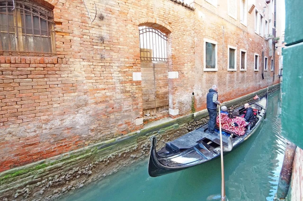 Gondola View Apartment Venecia Exterior foto